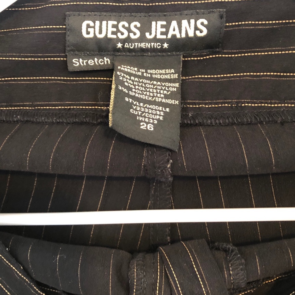 Guess - Picture 2 of 7